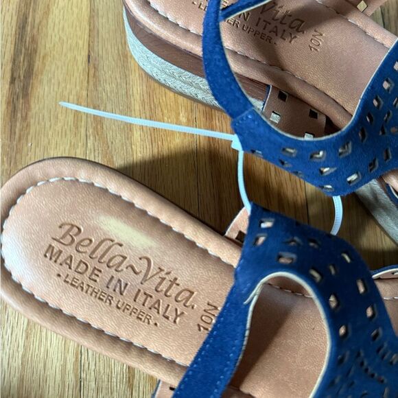 Bella Vita | Ann-Italy Perforated Wedge Sandal - Picture 7 of 9